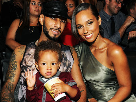 Beyonce Baby 2013 on Alicia Keys With Baby Boy Egypt And Husband At Vmas Alicia Keys Took