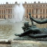 Lagerfeld Takes Versailles For Chanel Cruise