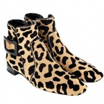 Roger Vivier Leopard boots