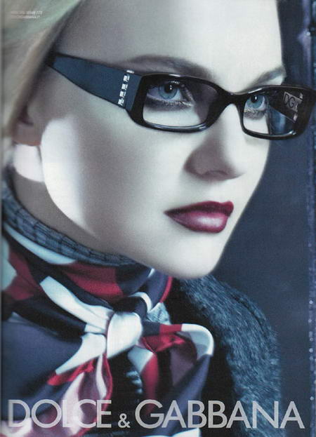 So here's Caroline Trentini for the Eyewear D G campaign