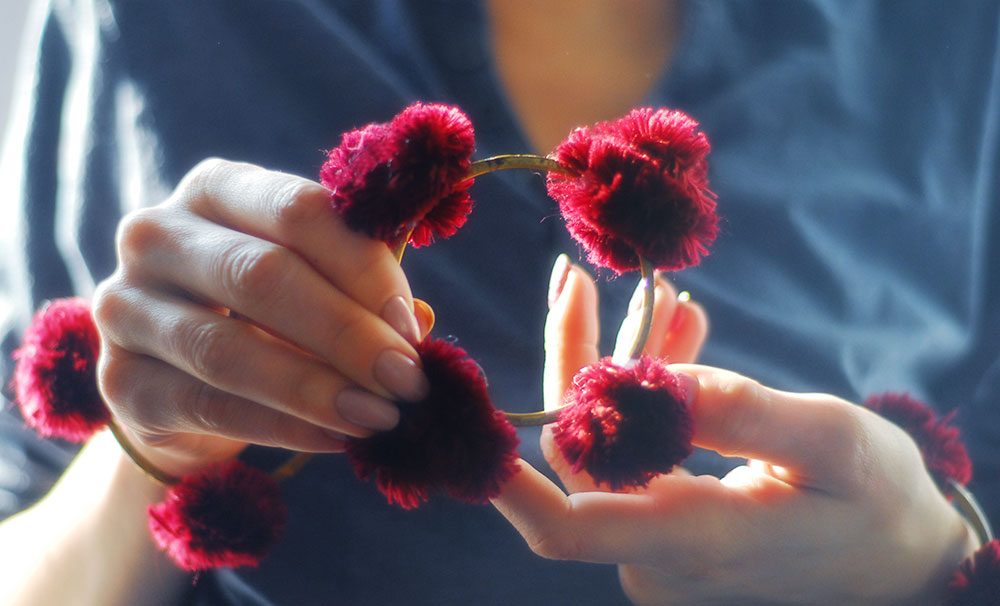 DIY Burberry Fall Winter 2015 Pompom Bracelets For Less