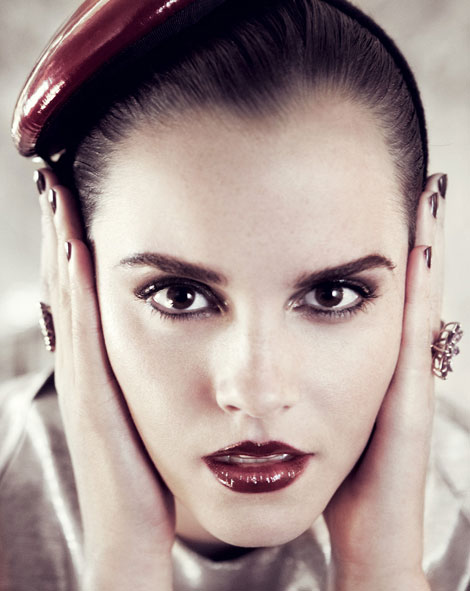 emma watson vogue shoot july 2011. Emma Watson Vogue portrait