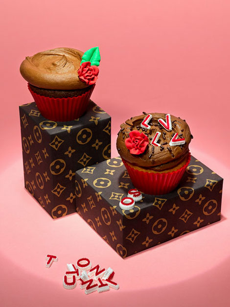 Designer Cupcakes. Louboutin, LV, Chanel, Betsey Johnson
