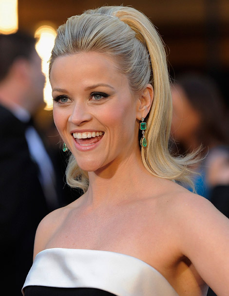 Reese Witherspoon Oscar. Reese Witherspoon black Armani