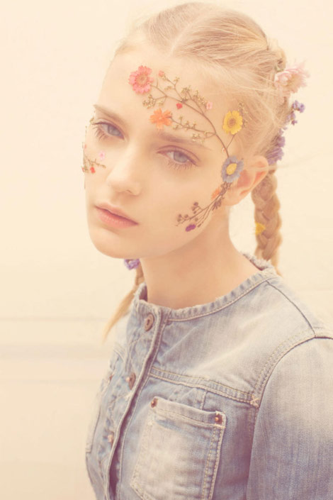 The New flowers accessories flowers on your face
