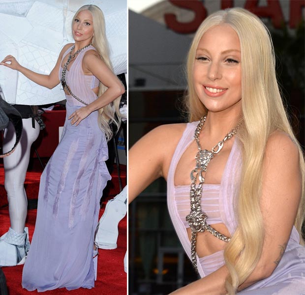 2013 AMAs Red Carpet Lady Gaga lavender Versace dress