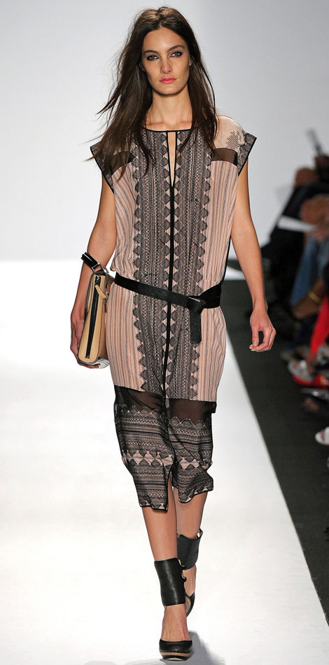 BCBG Max Azria Spring Summer 2013 Collection: Straps Geometry