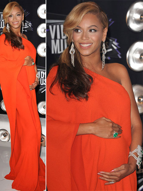 Beyonce pregnant baby bump