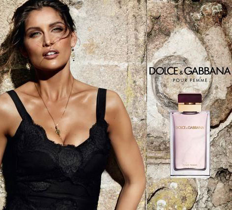 Laetitia Casta perfect tan Dolce and Gabbana perfume