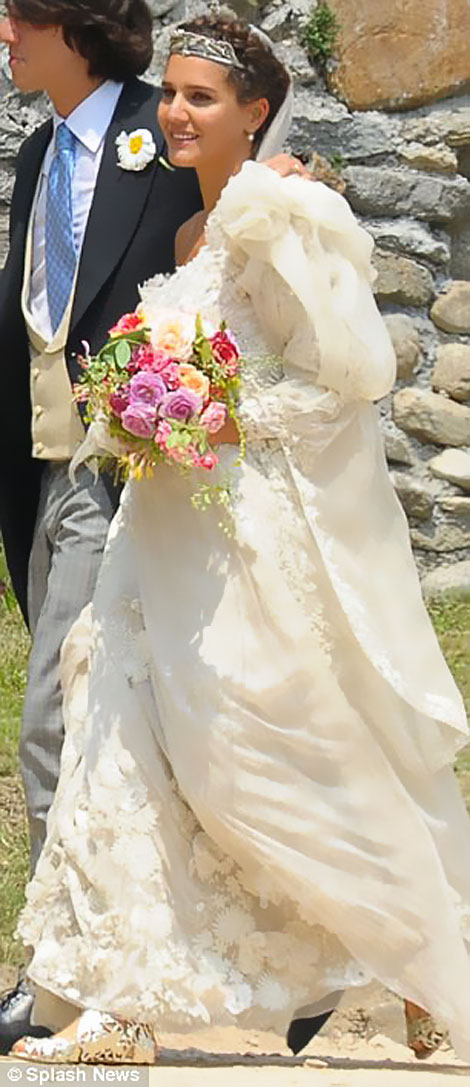 Gipsy, The New Wedding It: Margherita Missoni’s Giambattista Valli Wedding Dress