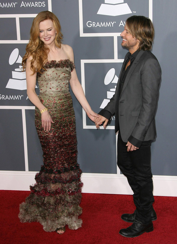 Nicole Kidman JP Gaultier dress 2011 Grammy Awards 3