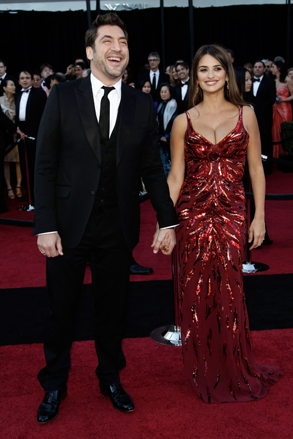 Penelope Cruz red L Wren Scott dress 2011 Oscars 2