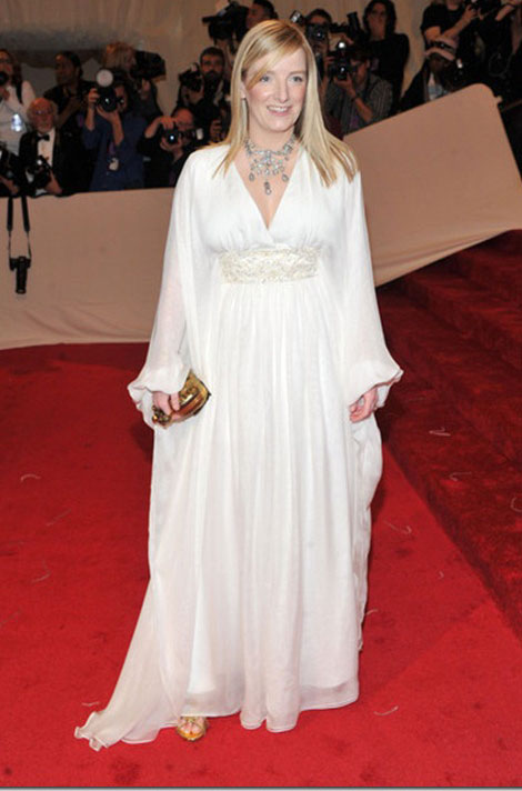 Sarah Burton white McQueen dress Met Gala 2011