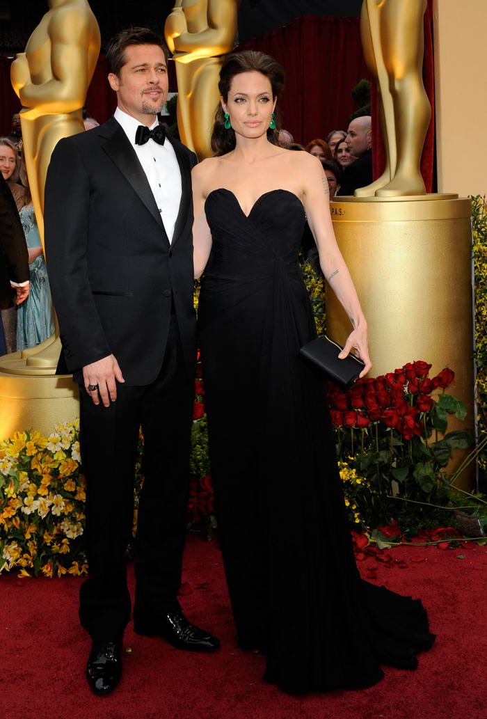 Angelina Jolie Elie Saab dress Oscars 2009 3