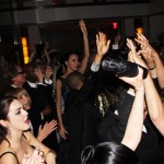 Anna Wintour Met Gala 2010 afterparty singing Diddy