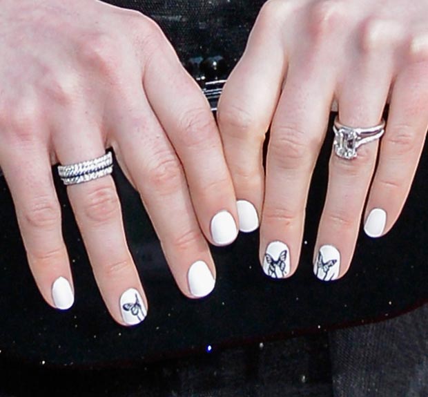 Anne Hathaway butterfly nails 2013 SAG Awards
