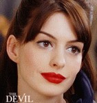 Anne Hathaway red lips