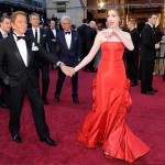 Anne Hathaway red Valentino dress 2011 Oscars 2