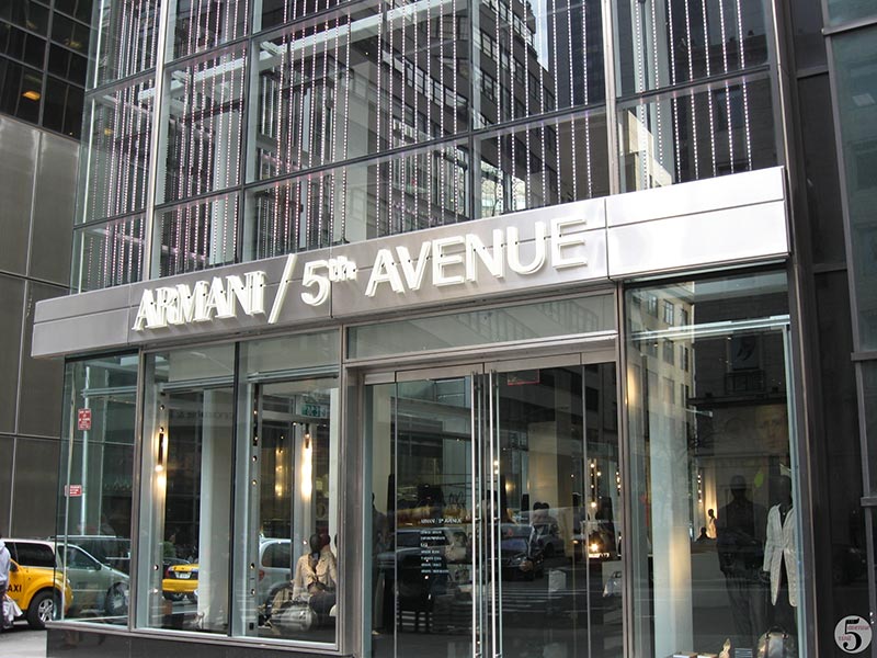 armani fifth avenue store 3
