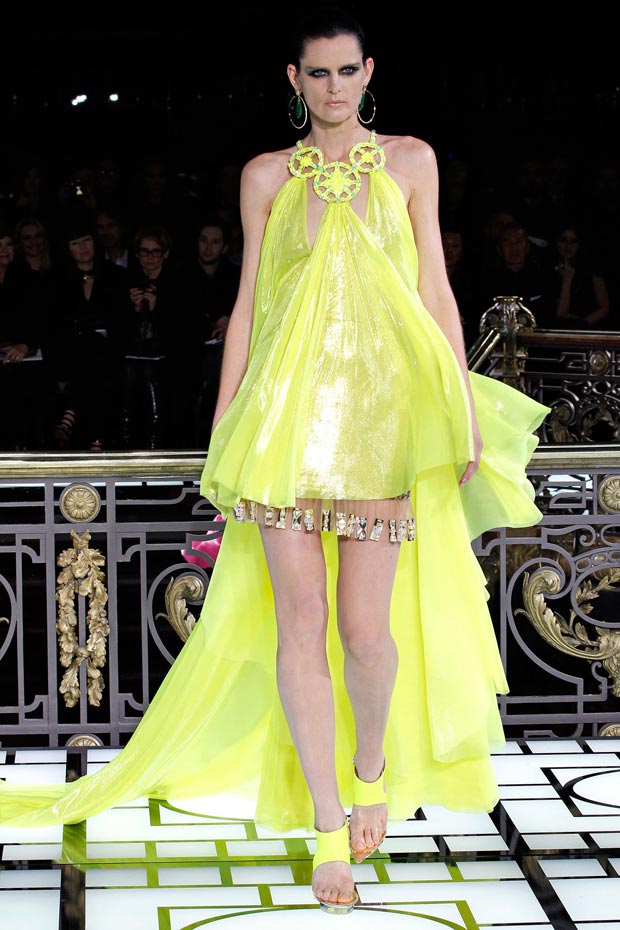 Atelier Versace Spring 2013 shiny yellow