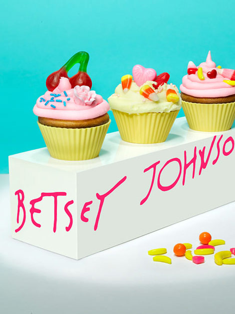 Betsey Johnson cupcakes
