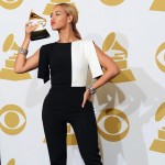 Beyonce 2013 Grammy winner black and white jumpsuit