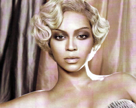 Beyonce Italian Vogue April 09