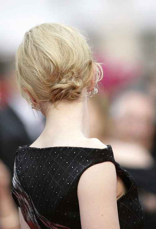 Cate Blanchett Alexander McQueen dress Cannes 2010 2
