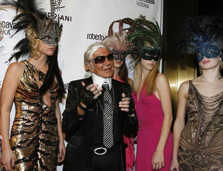 Roberto Cavalli as Karl Lagerfeld for Halloween party