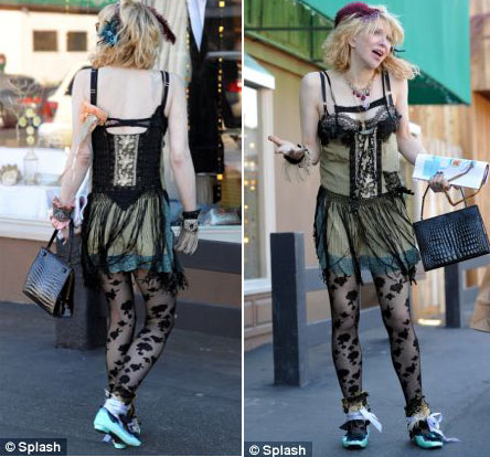 Courtney Love retro frilly outfit