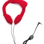 Crocheted bow headphones red