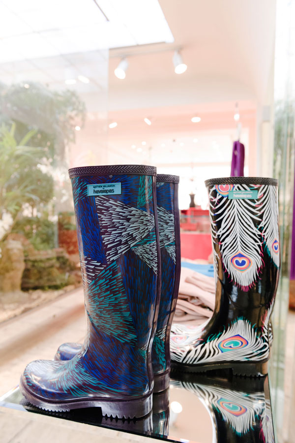 cute rain boots by Matthew Williamson for Havaianas