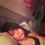 Daisy Lowe in bed without makeup wakeupcall