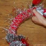 DIY Christmas wreath tinsel
