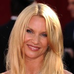 Emmy Awards 2008 Nicollette Sheridan hairstyle and makeup