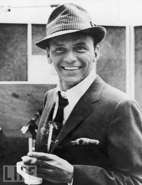 Frank Sinatra bw photo