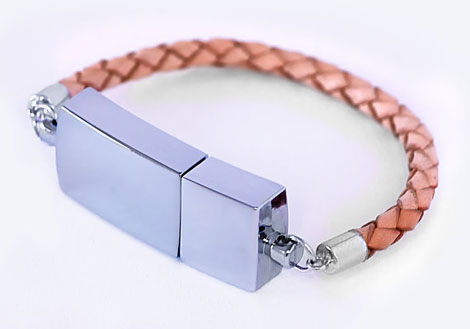 great gift idea USB bracelet
