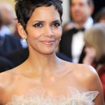 Halle Berry Marchesa sequined dress 2011 Oscars