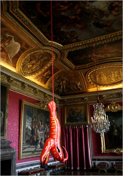 Jeff Koons Versailles lobster