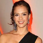 Jessica Alba Goes Green Without Moderation!