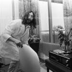 John Lennon Yoko Ono Hotel Room 4