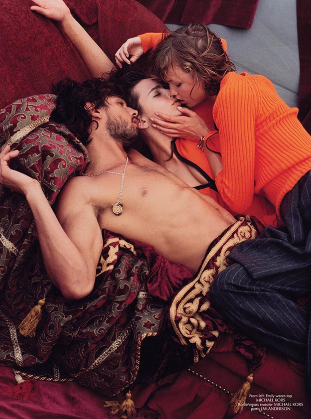 Karlie Kloss kissing Emily Ratajkowski CR Fashion Book
