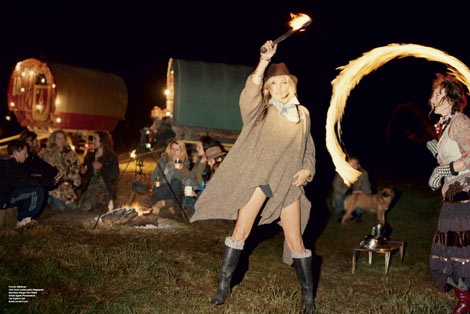 Kate Moss he Gypsies V 61 fire