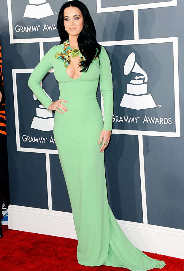 Katy Perry 2013 Grammy Awards green dress fail