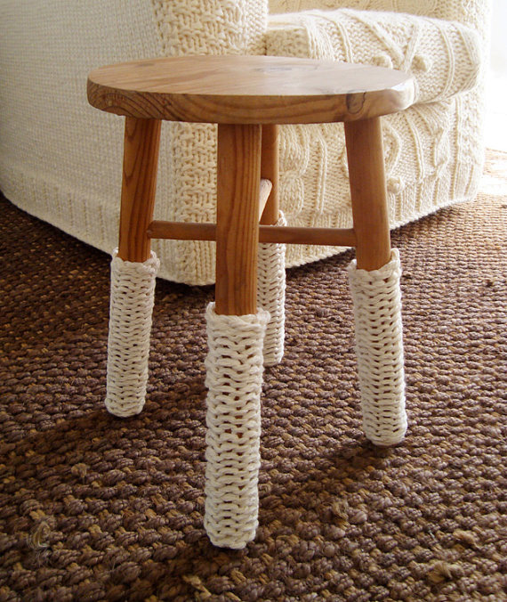 knitted stool white warmers