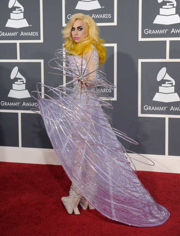 Lady Gaga Grammys 2010 3