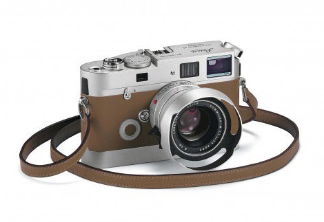 Leica Hermes M7 camera light brown