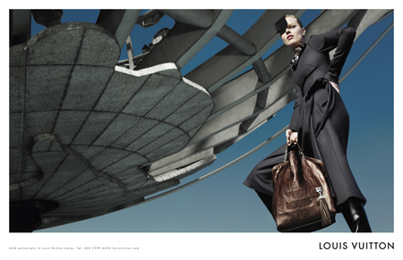 Louis Vuitton Fall Winter 2008 2009 Ad Campaign With Eva Herzigova