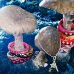Louis Vuitton Holidays 2009 mushrooms accessories
