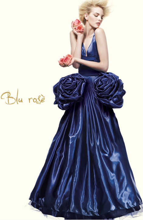 Martini Blu rose ad campaign